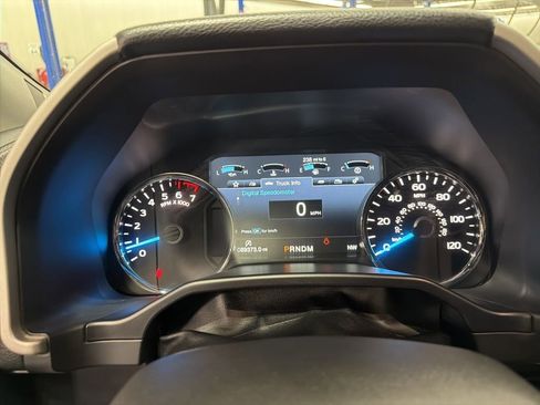 Used 2017 Ford F150 Lariat w/ Equipment Group 502A Luxury image 19