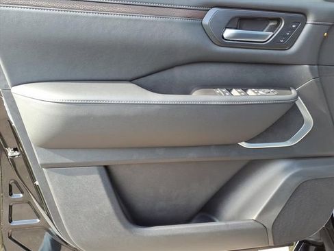 New 2026 Nissan Armada Platinum Reserve image 7