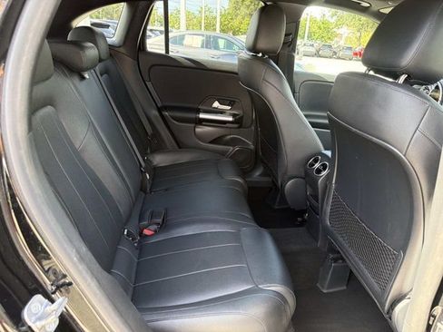 Used 2023 Mercedes-Benz GLA 250 w/ Premium Package image 19