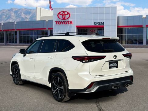 Used 2021 Toyota Highlander XSE AWD/4WD image 5