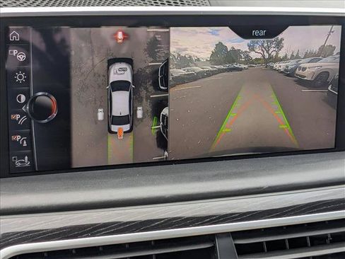 Used 2017 BMW 740e xDrive image 13