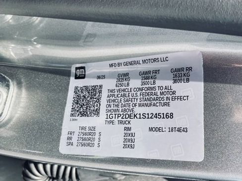 New 2025 GMC Canyon AT4 w/ Nightfall Edition image 35