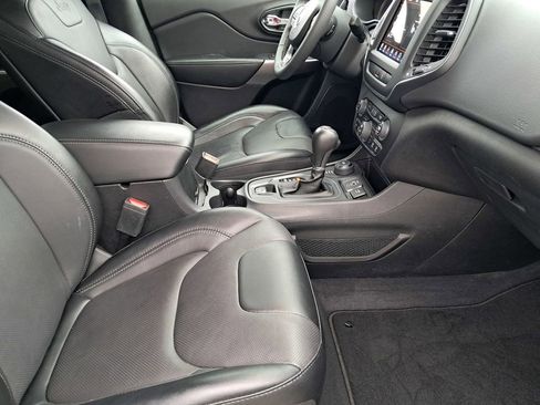 Used 2022 Jeep Cherokee Latitude Lux image 17