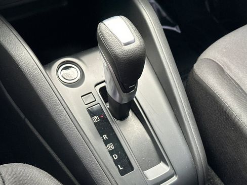 Used 2023 Nissan Kicks S image 21