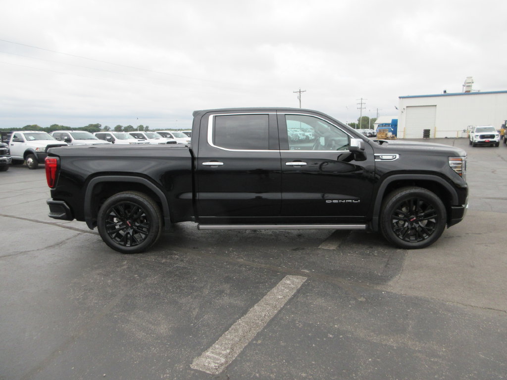 Certified 2022 GMC Sierra 1500 Denali AWD/4WD image 5