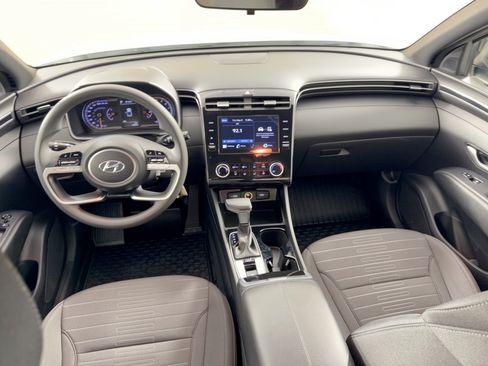 Used 2024 Hyundai Santa Cruz SE AWD/4WD image 17