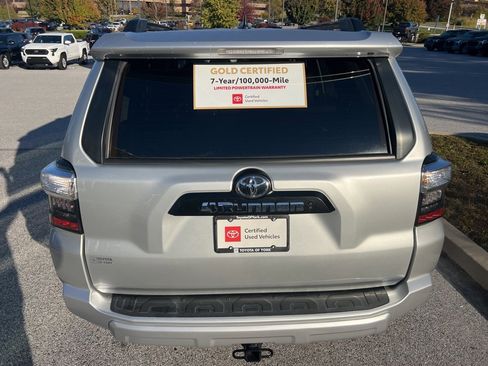 Certified 2022 Toyota 4Runner TRD Off-Road Premium image 5