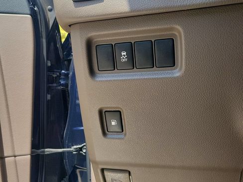 Used 2018 Lexus GX 460 w/ Navigation Package AWD/4WD image 25