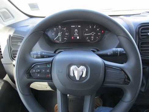 Used 2024 RAM ProMaster 2500 w/ Power Group FWD image 18