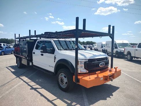 Used 2022 Ford F550 4x4 Crew Cab Super Duty w/ Power Equipment Group image 1