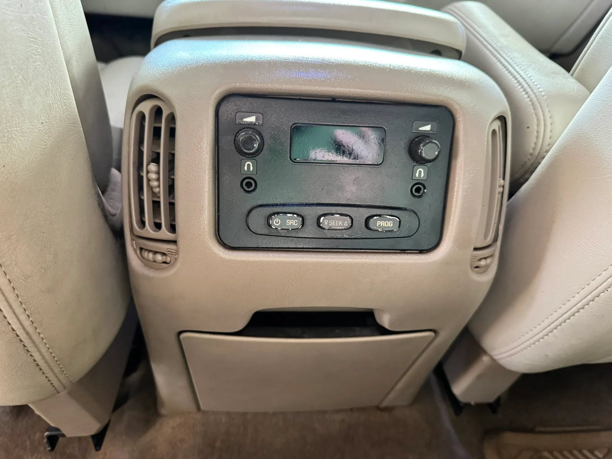 Used 2005 Chevrolet Avalanche Z66 w/ Sun And Sound Package RWD image 20