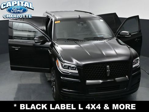 Used 2024 Lincoln Navigator L Black Label AWD/4WD image 32