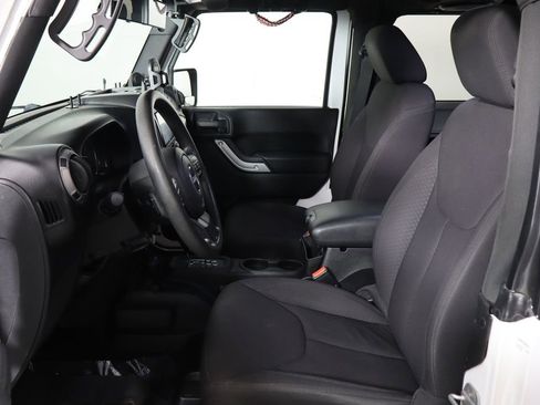 Used 2013 Jeep Wrangler Sport AWD/4WD image 14