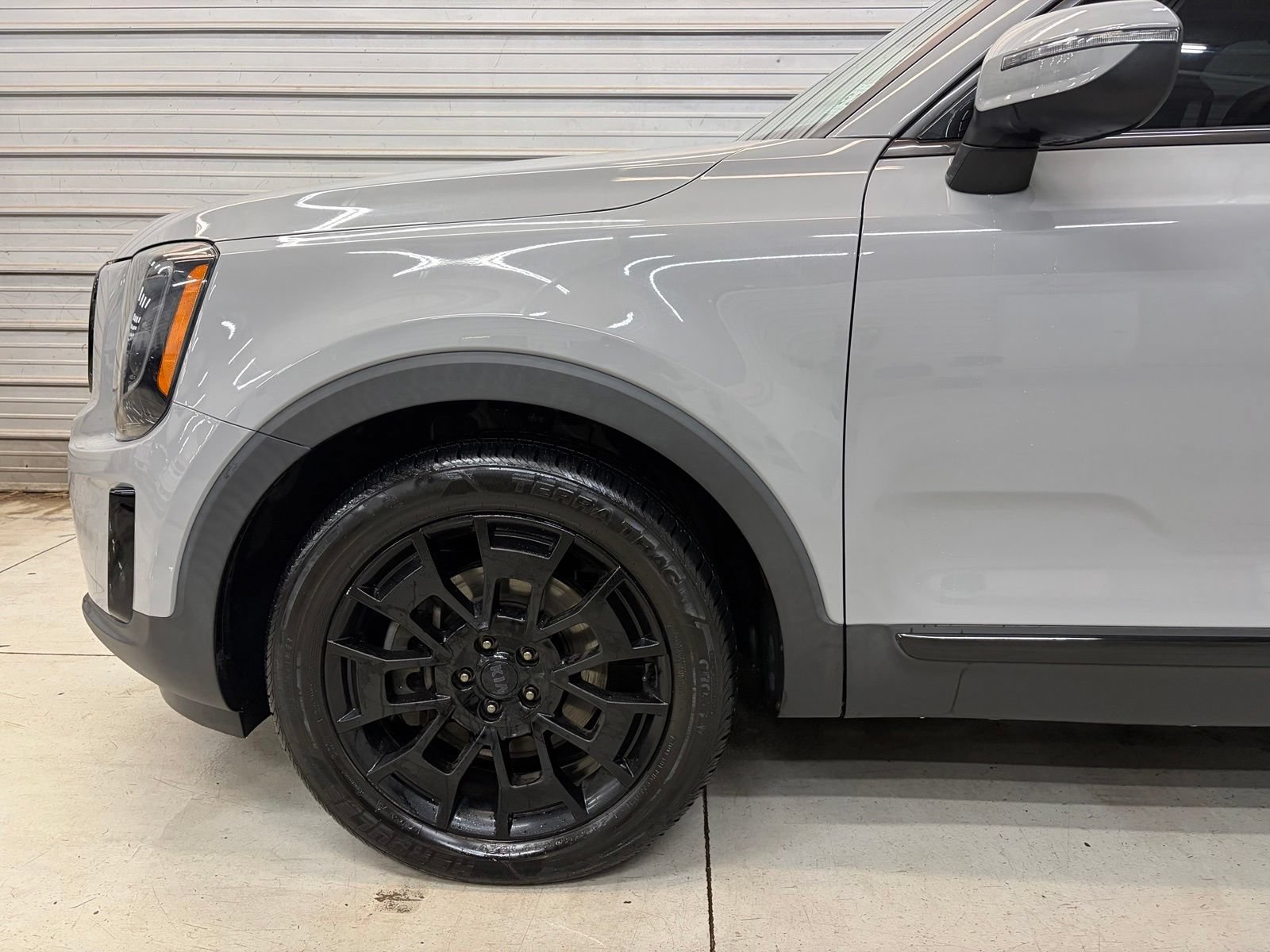 Used 2021 Kia Telluride EX w/ EX Premium Package AWD/4WD image 4