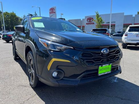 Used 2025 Subaru Crosstrek 2.5i Sport AWD/4WD image 1