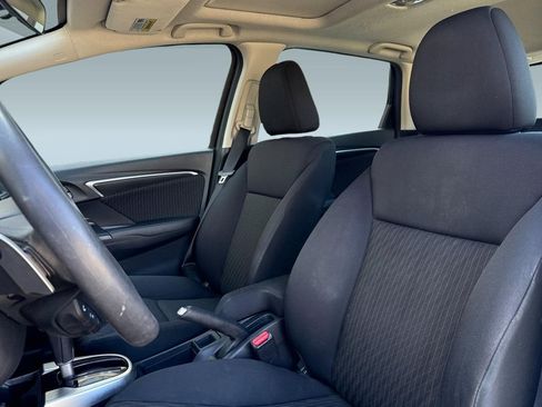 Used 2018 Honda Fit EX image 19