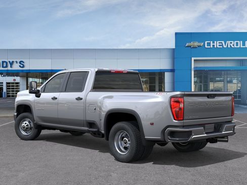 New 2026 Chevrolet Silverado 3500 W/T AWD/4WD image 3