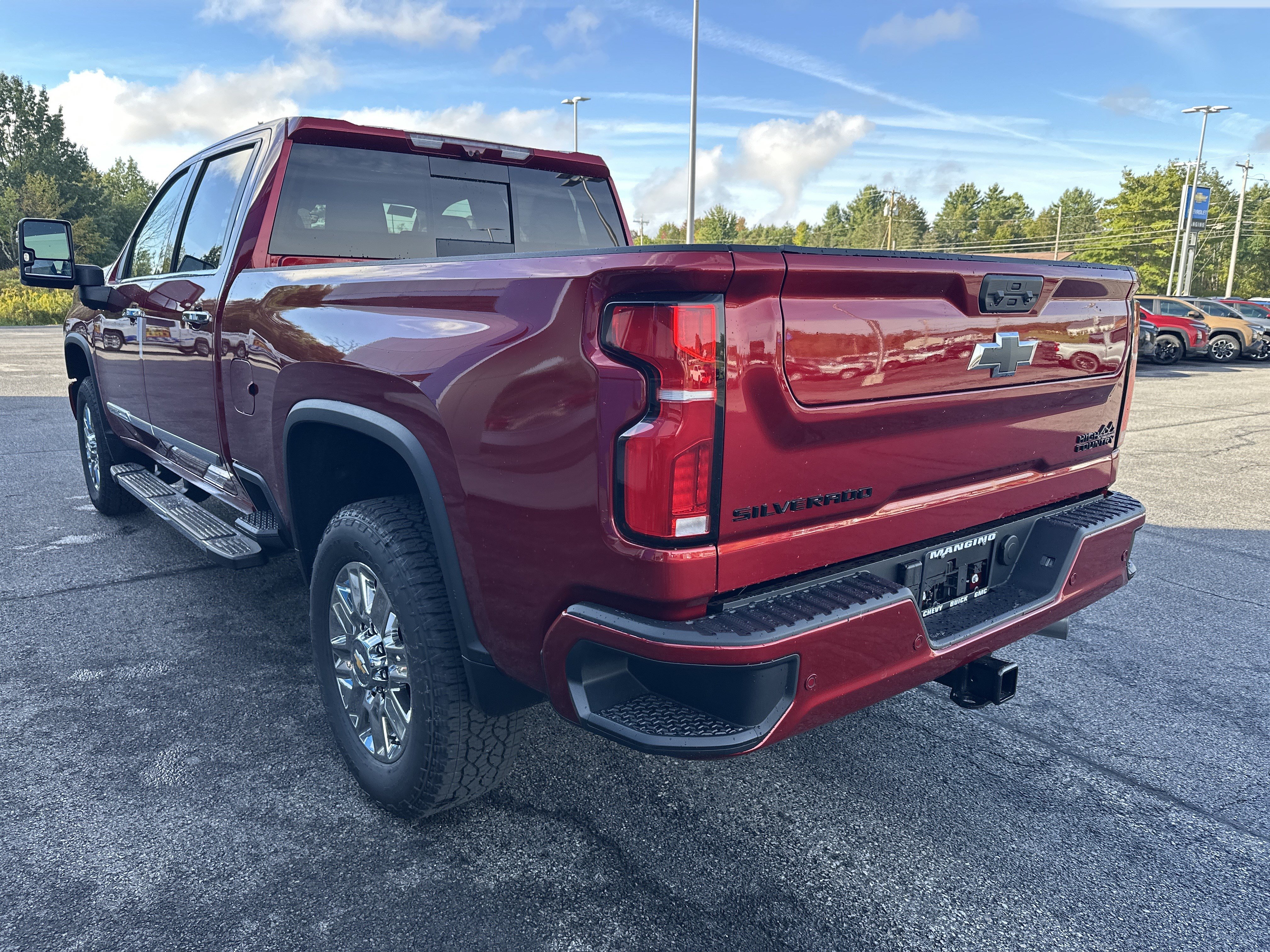 New 2026 Chevrolet Silverado 2500 High Country w/ High Country Premium Package AWD/4WD image 5