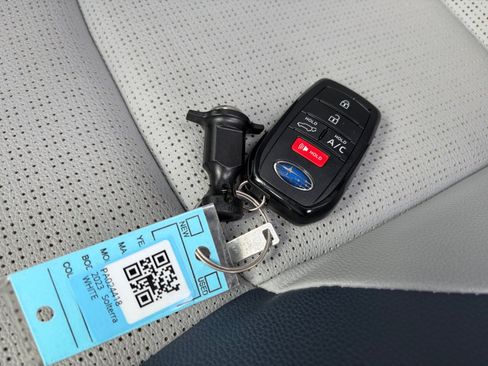 Used 2023 Subaru Solterra AWD image 33