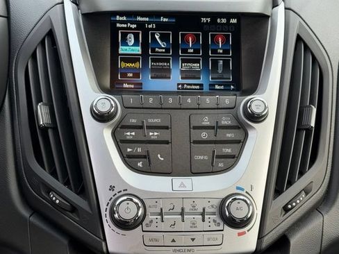 Certified 2017 Chevrolet Equinox LT w/ Convenience Package FWD image 18