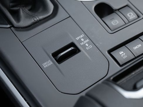 Used 2021 Toyota Highlander XSE image 35