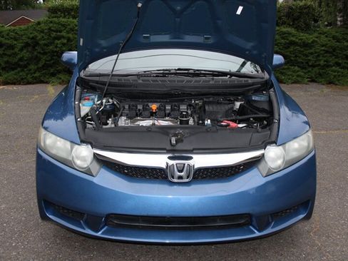 Used 2010 Honda Civic LX image 18