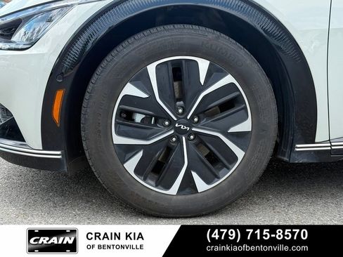 Certified 2024 Kia EV6 Wind w/ Wind Technology Package RWD image 34