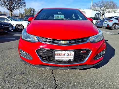 Used 2017 Chevrolet Cruze LT w/ Convenience Package image 2