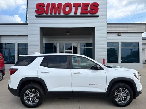 Used 2026 GMC Terrain Elevation AWD/4WD image 1