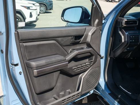 Used 2026 Toyota Tacoma SR5 AWD/4WD image 26