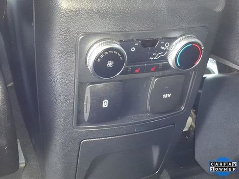 Used 2023 Ford Explorer Limited image 31