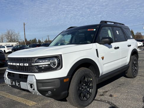 New 2025 Ford Bronco Sport Badlands w/ Badlands Tech Package AWD/4WD image 1