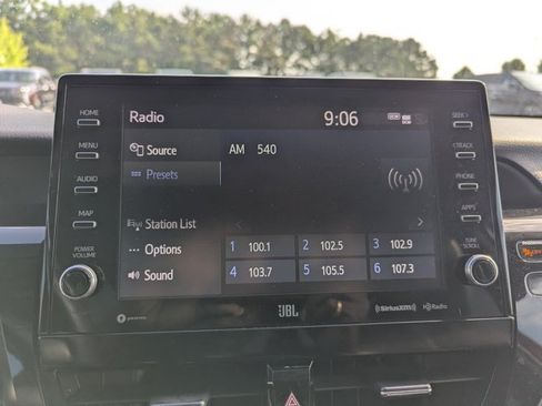 Used 2022 Toyota Camry XSE w/ Navigation Upgrade Package FWD image 17