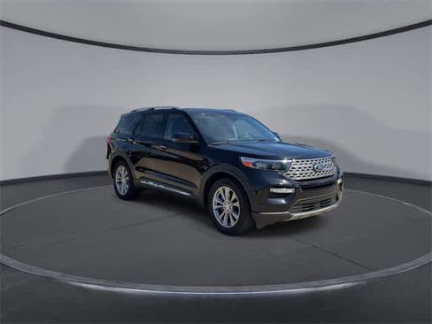 Used 2023 Ford Explorer Limited w/ Equipment Group 301A image 2