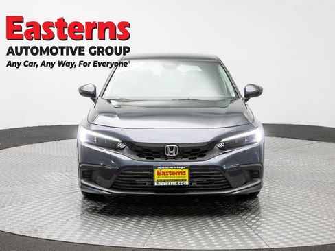 Used 2023 Honda Civic LX image 2