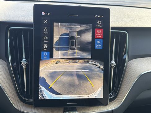 Used 2026 Volvo XC60 B5 Plus w/ Protection Package Premier image 25