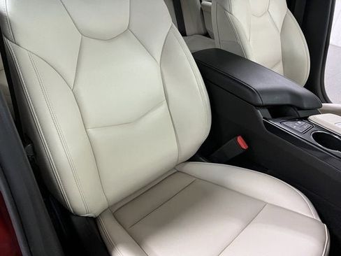 Used 2024 Cadillac CT4 Luxury w/ Cold Weather Package image 17