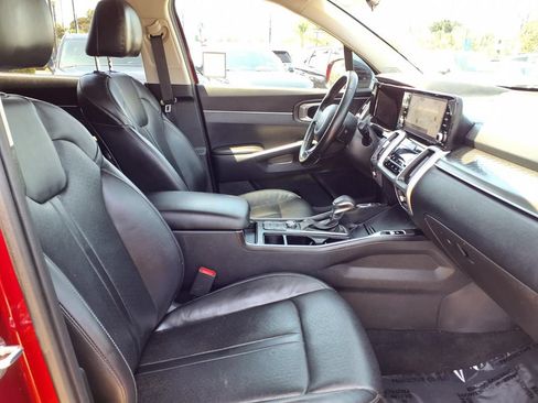 Used 2022 Kia Sorento S FWD image 10