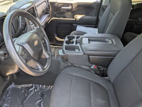 Used 2019 Chevrolet Silverado 1500 Custom w/ Trailering Package image 22