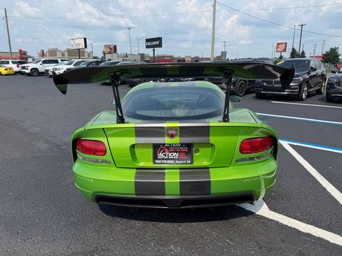 Used 2008 Dodge Viper SRT-10 RWD image 4