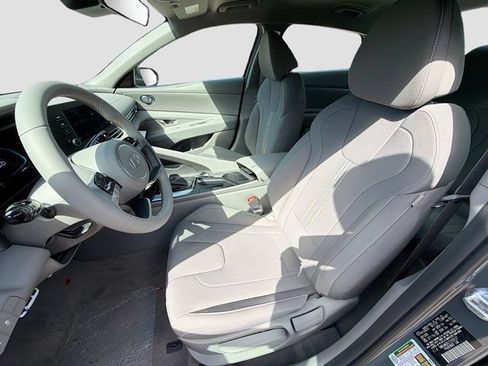Certified 2026 Hyundai Elantra Sport FWD image 20