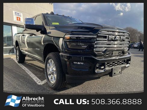 New 2026 RAM 2500 Laramie AWD/4WD image 7