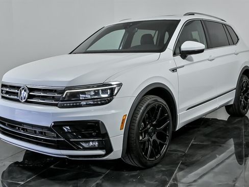 Used 2020 Volkswagen Tiguan SEL Premium R-Line AWD/4WD image 5