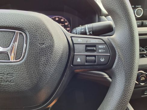 Used 2023 Honda Accord LX image 15