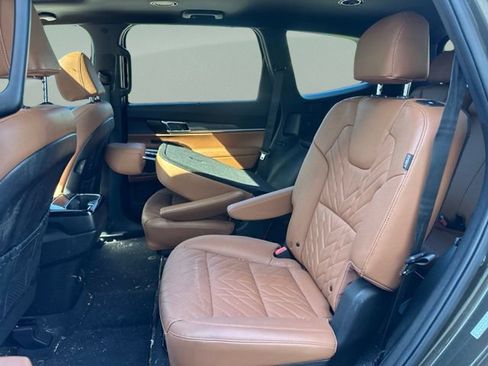 Used 2023 Kia Telluride EX X-Line AWD/4WD image 17