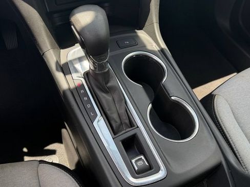 Used 2022 Chevrolet Equinox LT FWD image 19