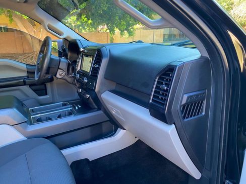 Used 2017 Ford F150 XL w/ Equipment Group 101A Mid RWD image 53