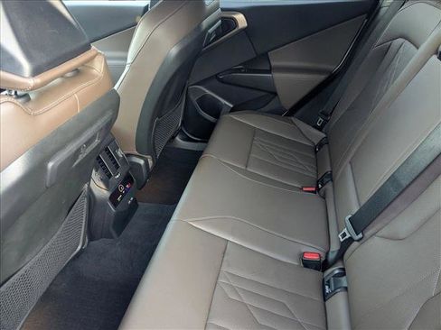 Used 2025 BMW X3 xDrive30i w/ Premium Package image 18