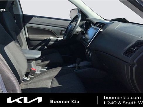 Used 2021 Mitsubishi Outlander Sport SE image 11