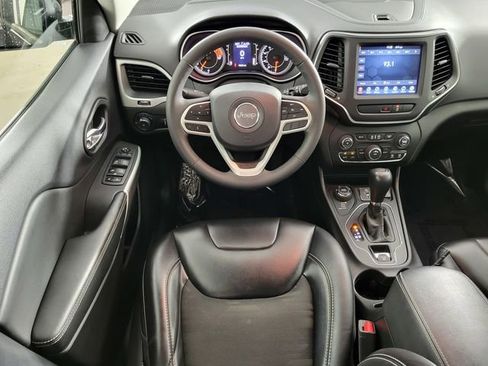 Used 2022 Jeep Cherokee Latitude image 25